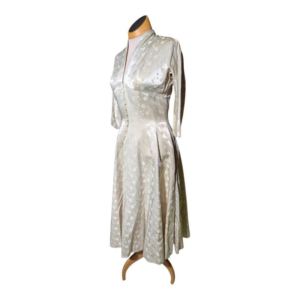 Vtg 1940s Champagne Gold Floral Brocade Satin Hook Front Bias Cut Midi Dress 6